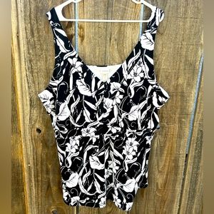 Venezia sleeveless bold floral top